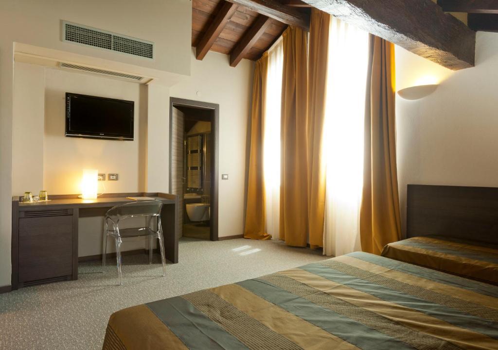 Locanda Sant'Ambrogio Rivalta  Kamer foto